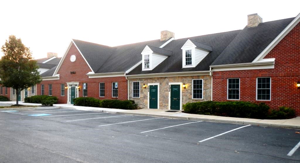 Downtown Retail / Office Space For Lease